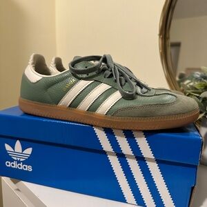 Adidas Samba OG Shoes in Silver Green